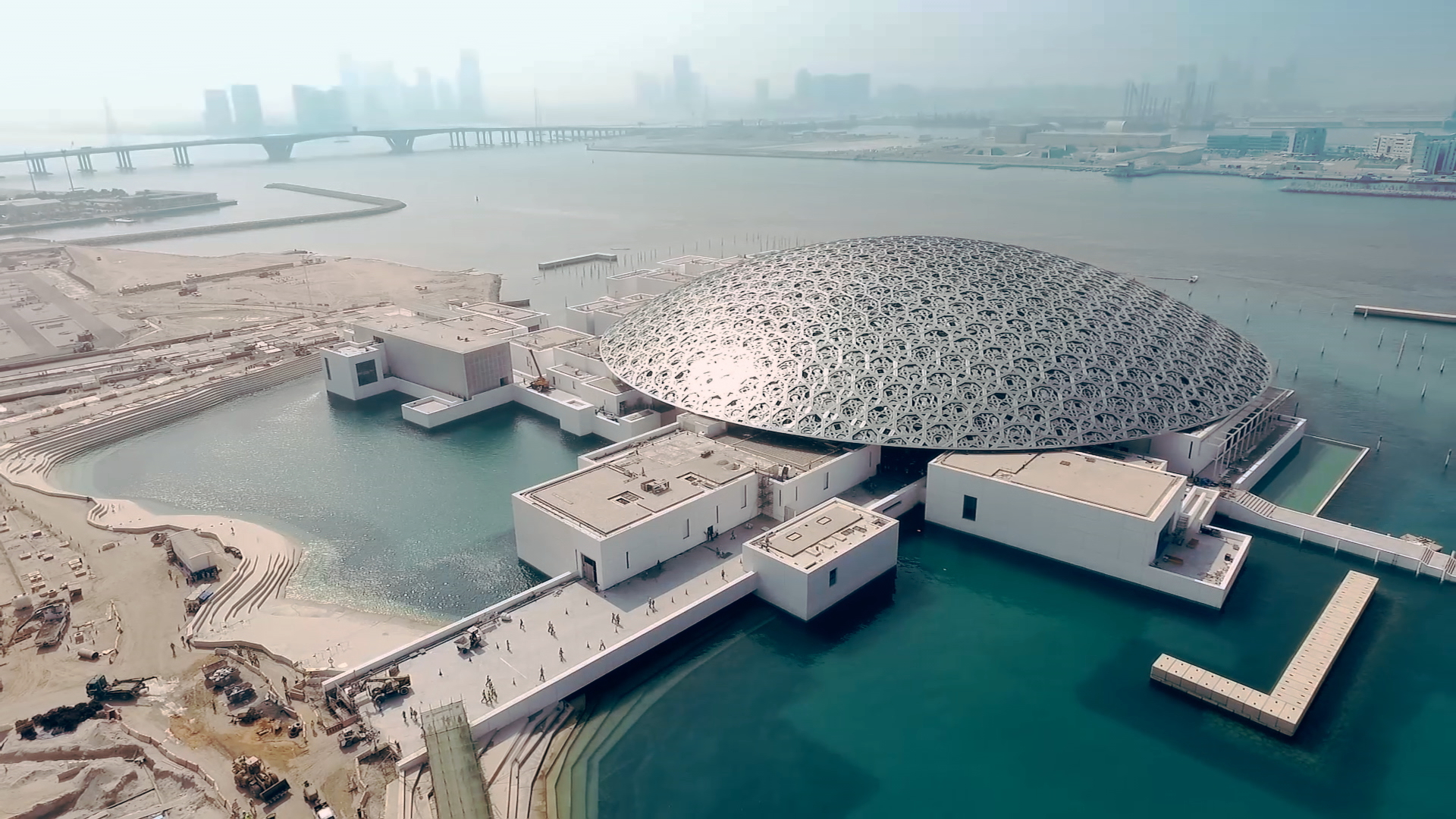 Louvre Abu Dhabi, création d'un musée universel