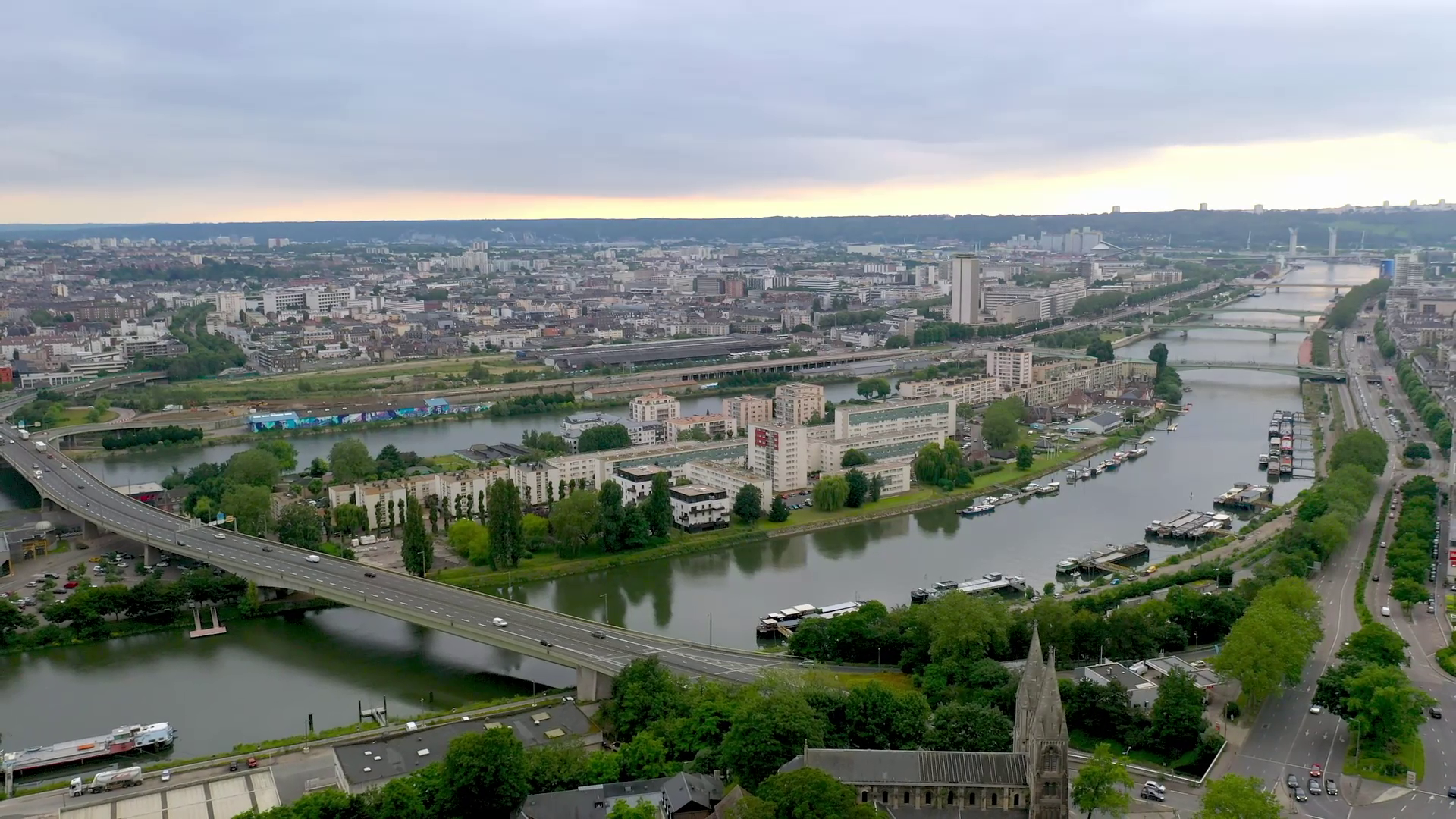 Rouen, architecture de rives